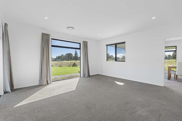 1356A South Road Kaitake_10