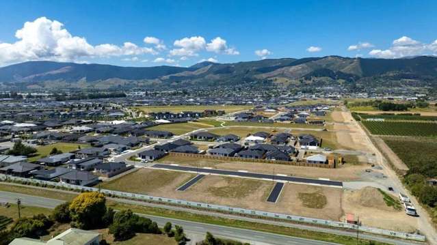 14 Ambrosia Street The Meadows_3