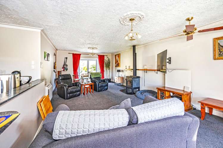 74 Bledisloe Street Kurow_3