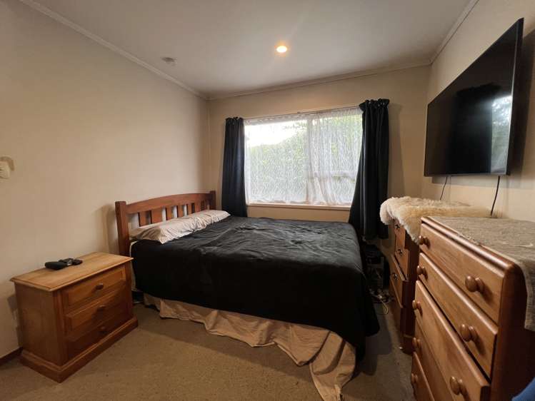 2/7a Mountain Road Mount Wellington_3