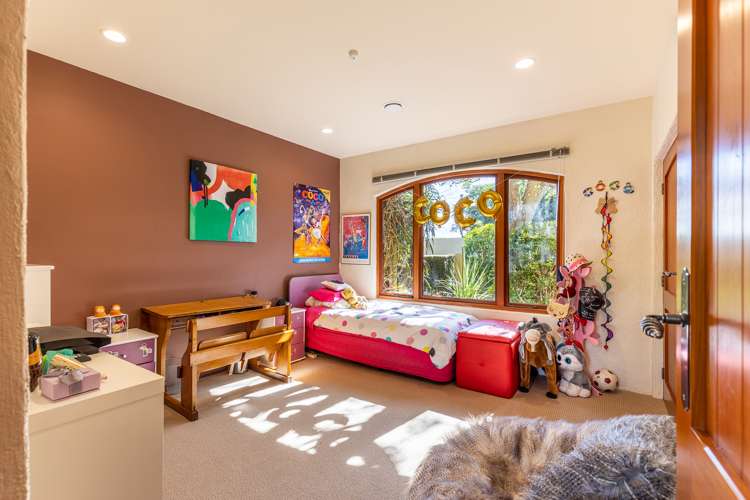 17 Trolove Place Stoke_12