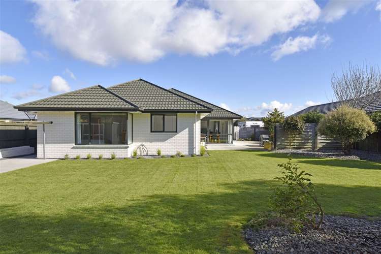 12 Sweet Waters Place Woolston_1