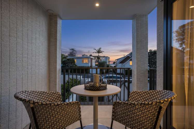 39D St Stephens Avenue_1
