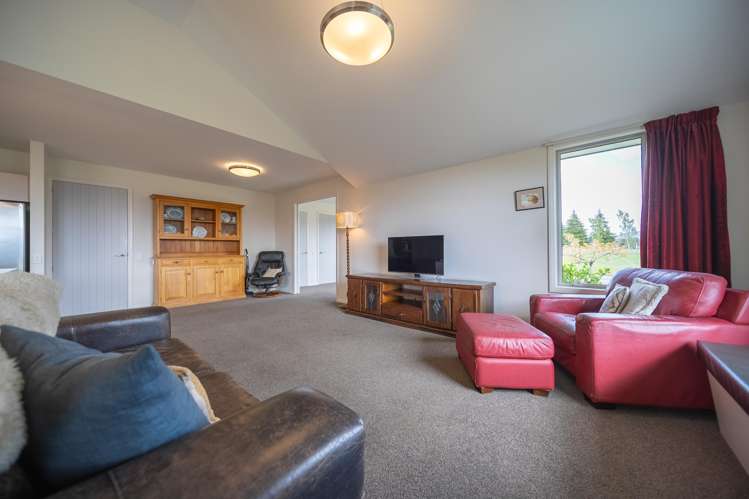 22 Burnby Drive Te Anau_4