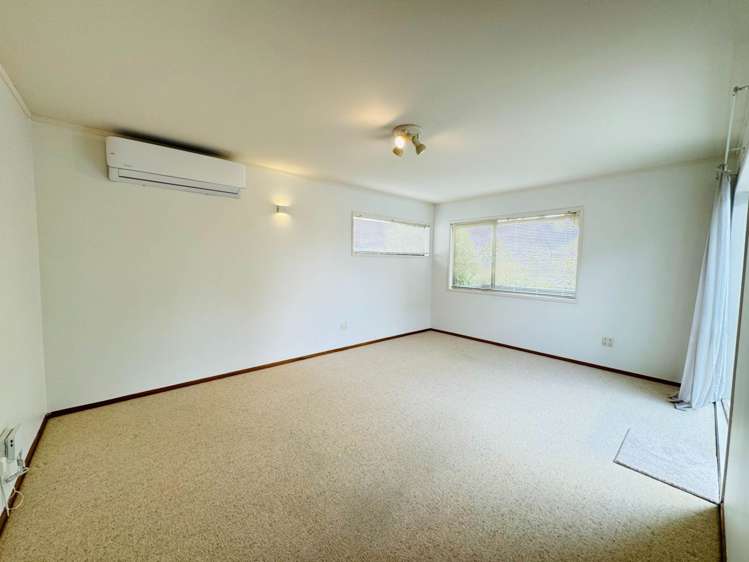 27 Formby Avenue Pt Chevalier Auckland City Houses for Rent One