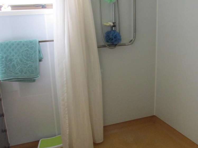 16 Kestrel Crescent Matamata_5