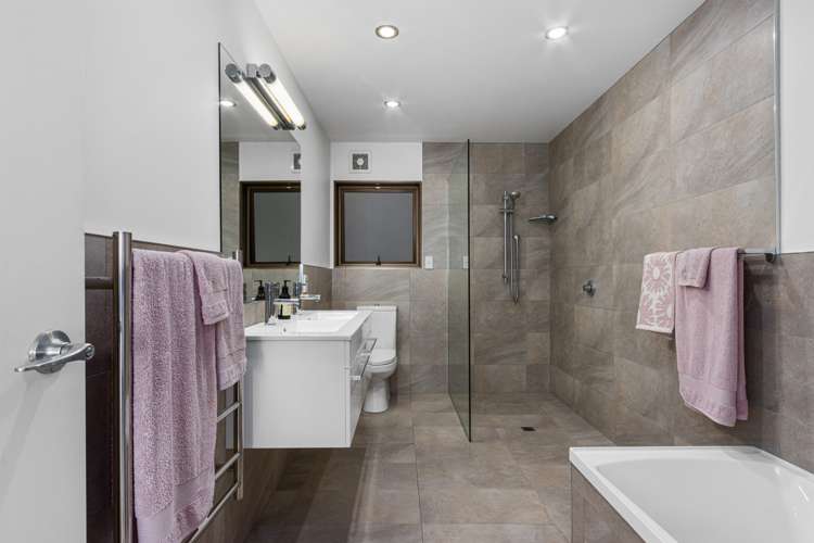 159 Thompson Road Bluff Hill_16