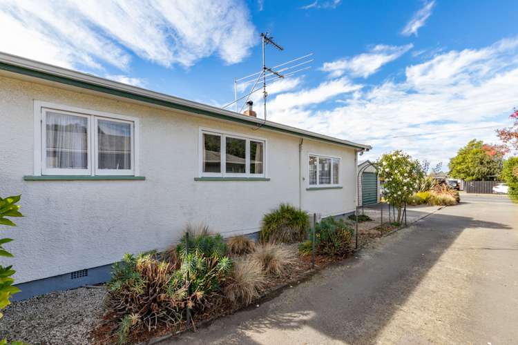 14 Woodend Road Woodend_14