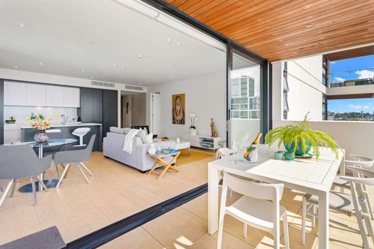 602/141 Pakenham Street West Wynyard Quarter_6