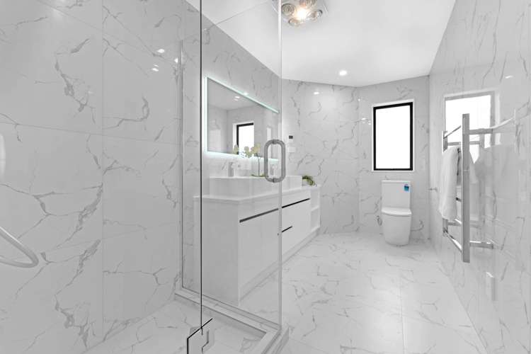 32 Tannaghmore Drive Flat Bush_31