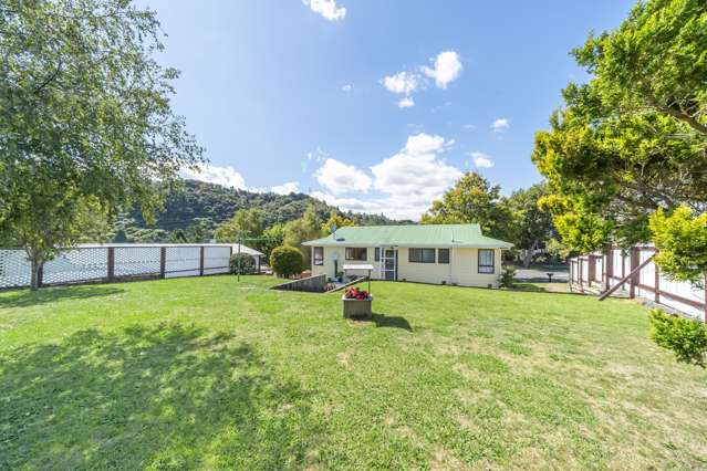 98 Gemstone Drive Birchville_1