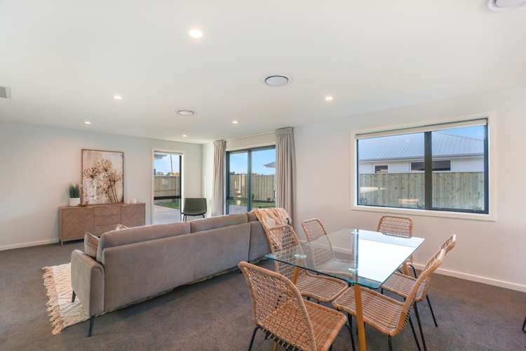 245 Racecourse Road Allenton_6