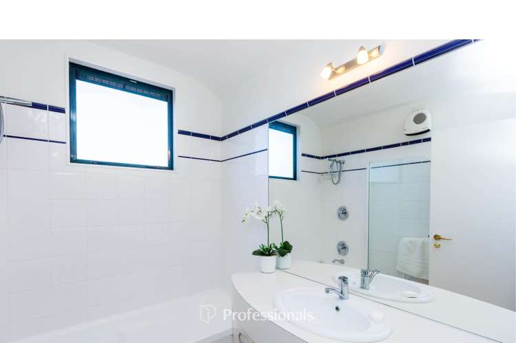 4/341 Fergusson Drive Heretaunga_18
