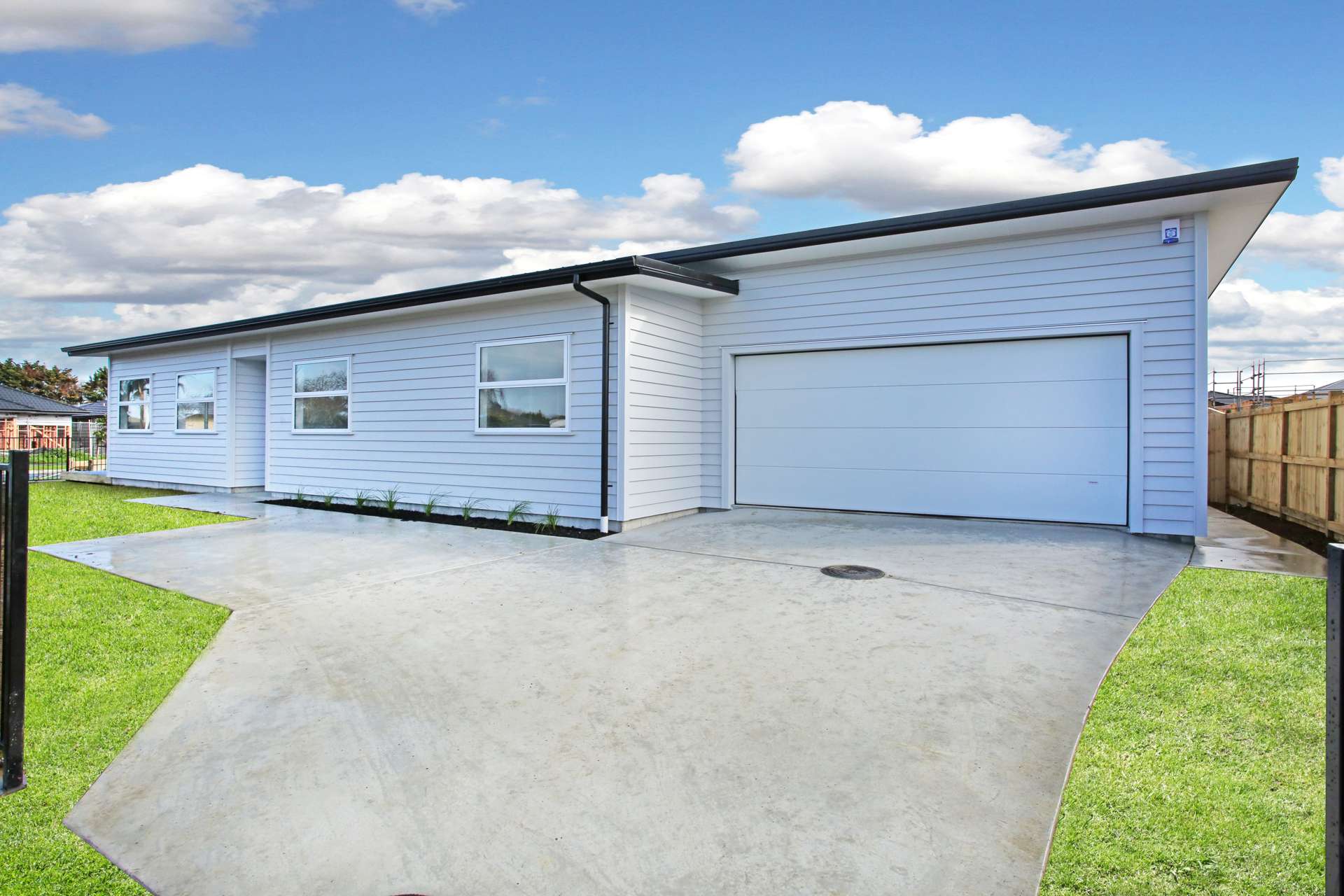 1 Te Paahi Avenue Waiuku_0