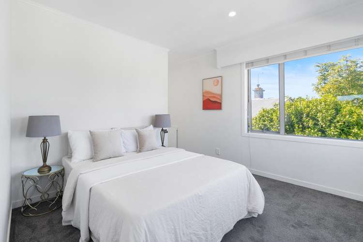 3/285 Point Chevalier Road Point Chevalier_5