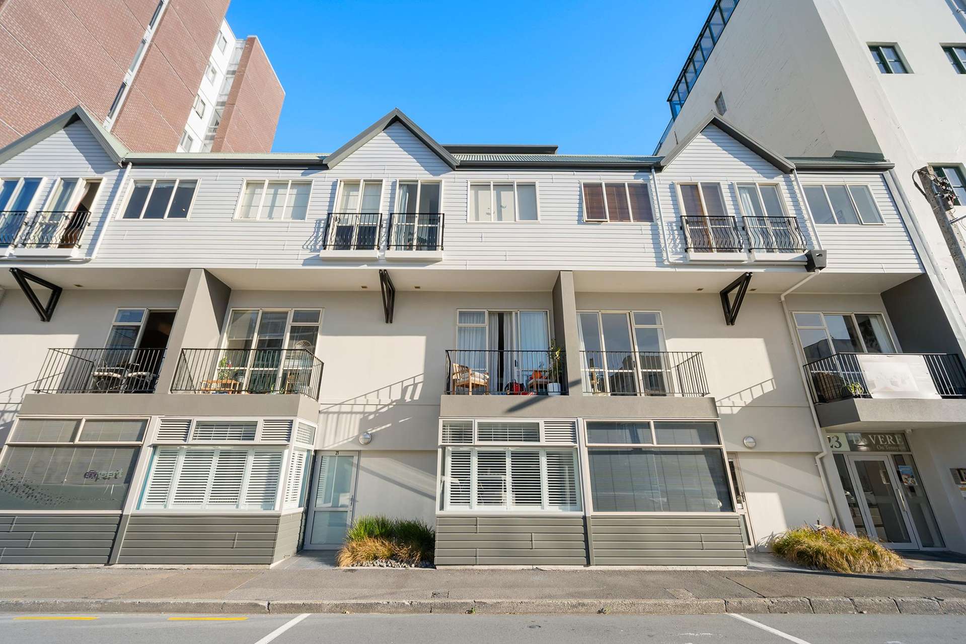 25/23 Tennyson Street Te Aro_0