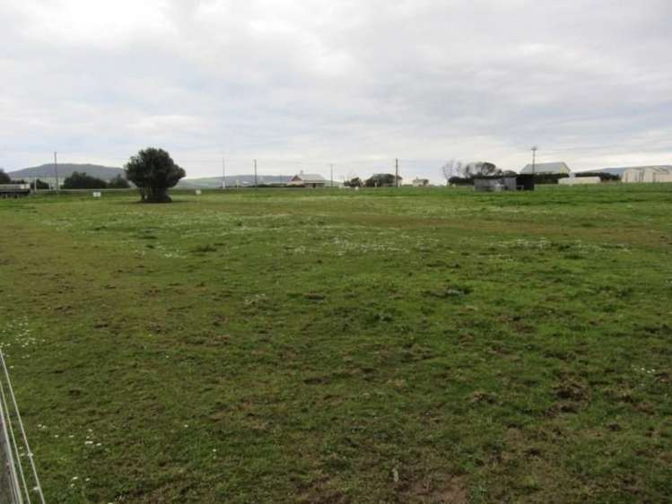 24 Bath Road Riverton_0