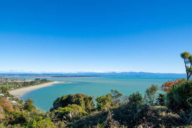 Build Your Dream Home with Sweeping Sea Views