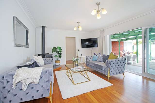 24 Pooley Street Pakuranga Heights_3