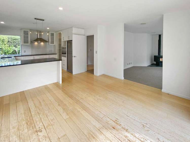 533 Johns Road Harewood_6