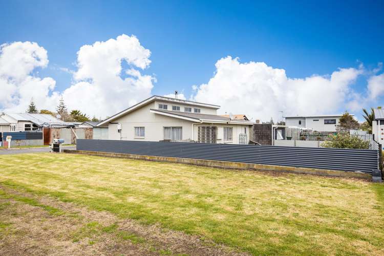 89c Leslie Street Waitara_23