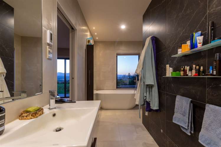 32 Sunview Heights Hope_31