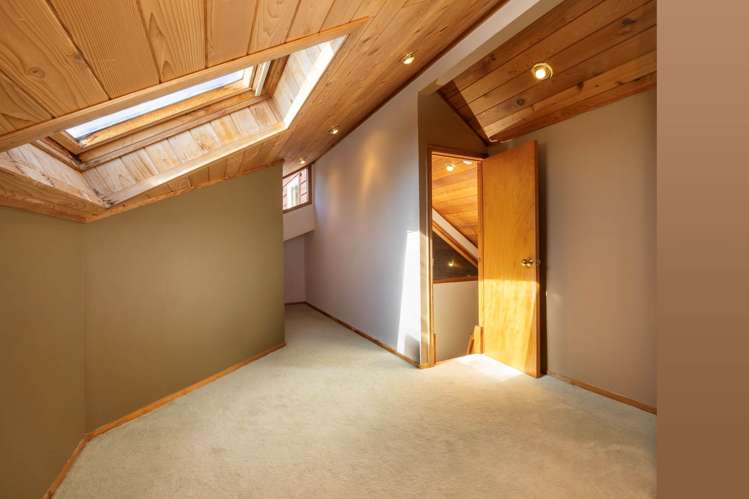 11a Longfellow Parade Glen Eden_19