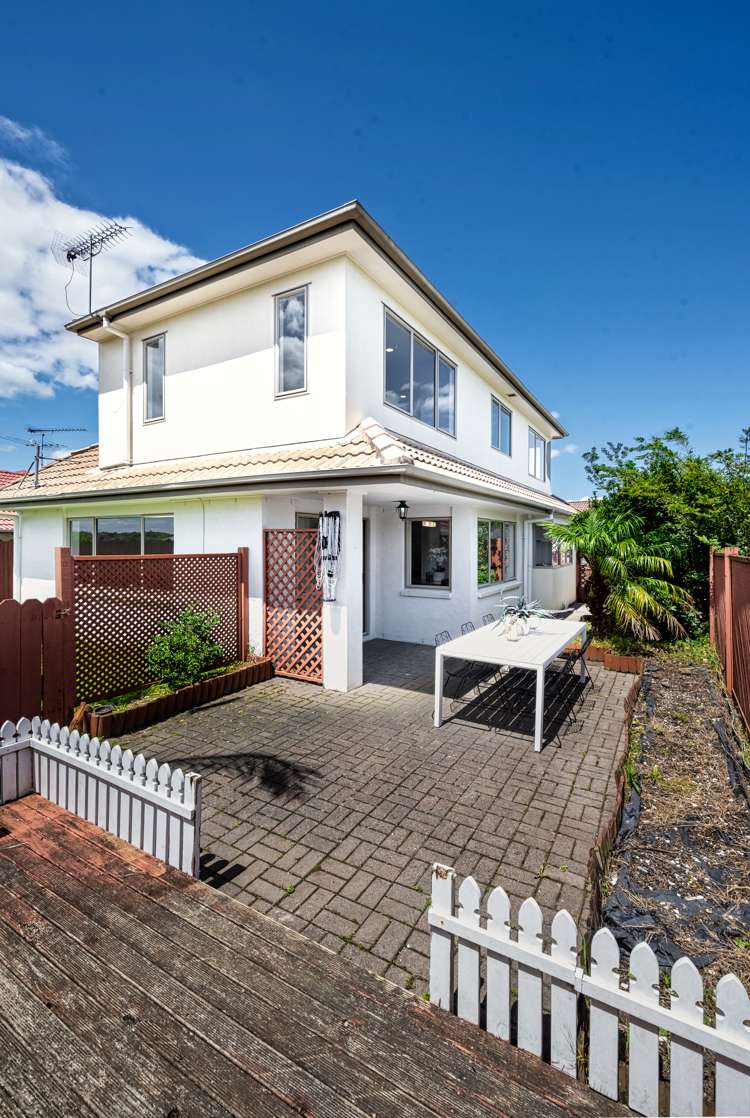 178 Botany Road Botany Downs_32