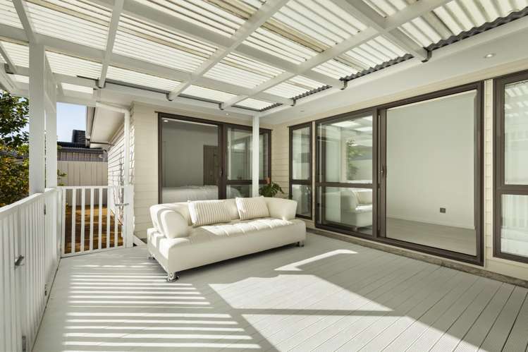 27 Tarapiroe Avenue Takanini_14