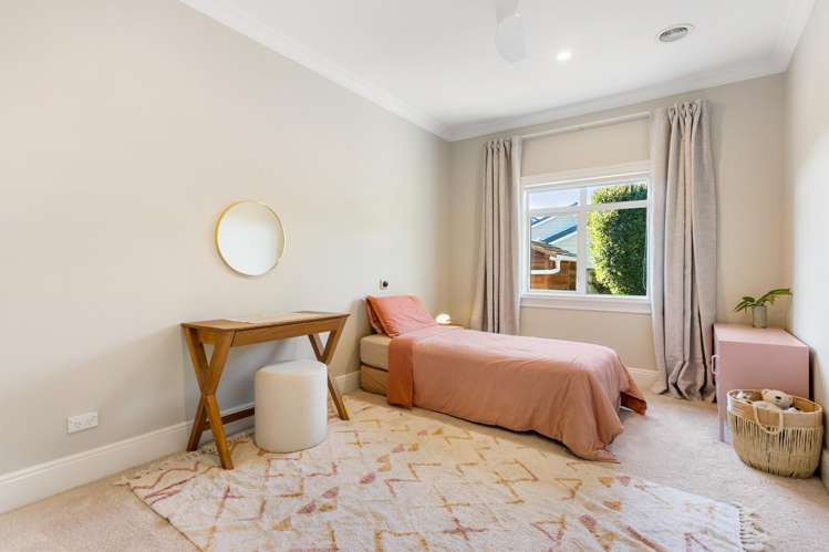 41 Albert Street Riverhead_11