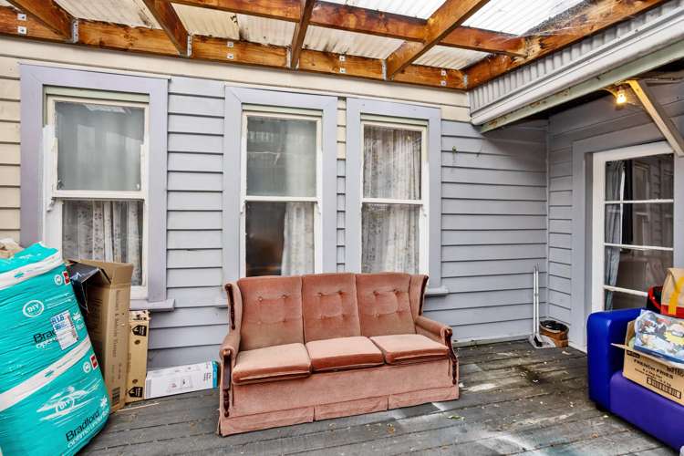 8 Centre Street Strathern_19