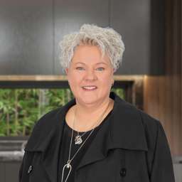 Lisa Bartley
