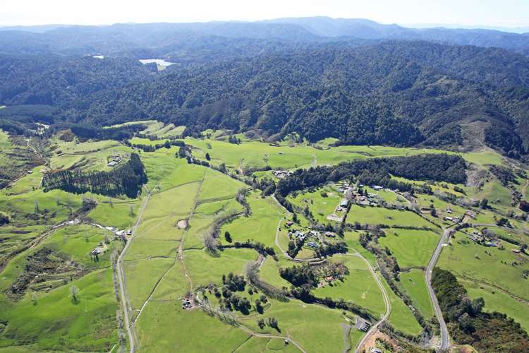 35 Ti Tree Way Hunua_24