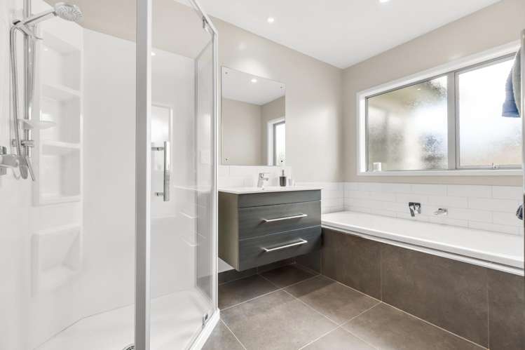 5 Raymond Grace Avenue Huapai_34