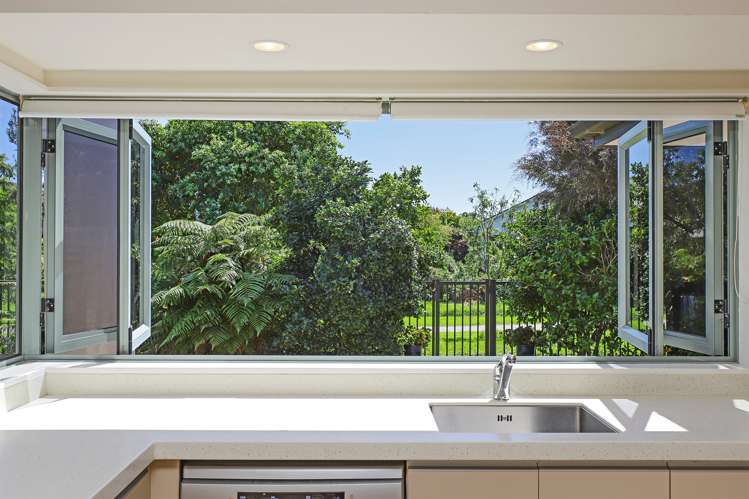 28 Kensington Drive Taradale_8