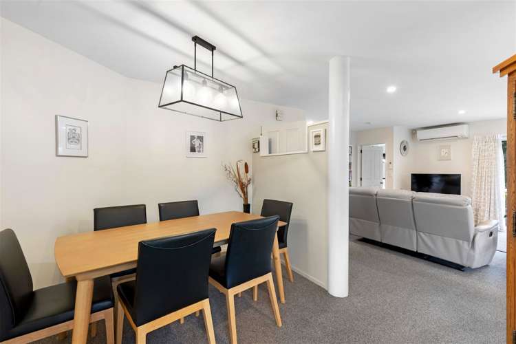 27 Woodglen Drive Woodend_9