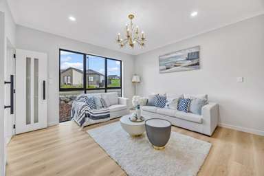 12 Emerald Avenue_4