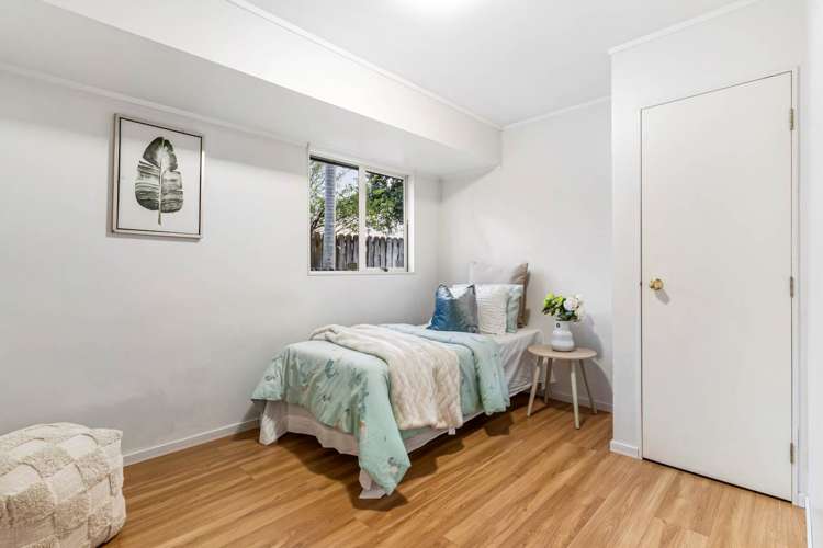 10 Blowers Place Flat Bush_16