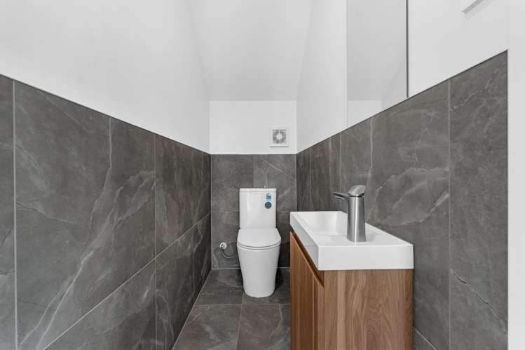 41A Trias Road Totara Vale_17