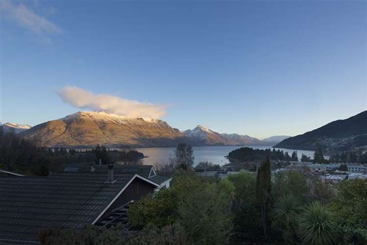 40 Suburb Street Queenstown_27