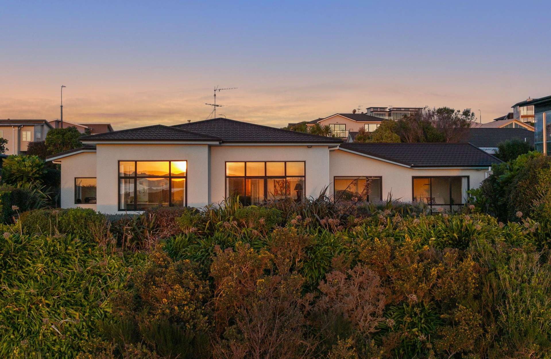 26 Milford Street Aotea_0