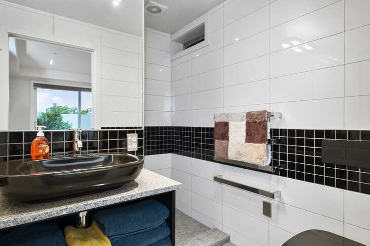 29 Selkirk Street Roslyn_13