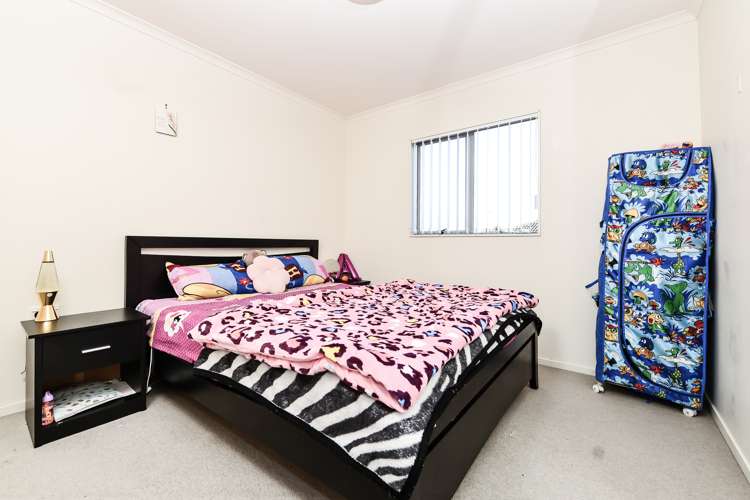 1 Rene Way Huntington_9