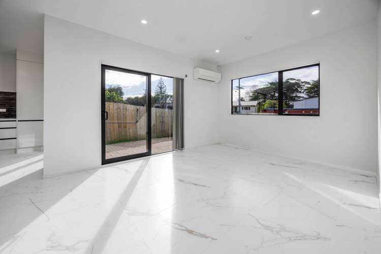 A,B,C,D/54 Christmas Road Manurewa_7