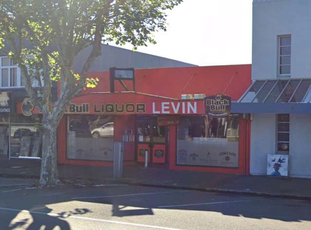 374sqm Retail Shop For Lease in Levin