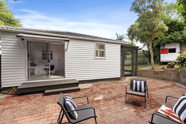 4 Powrie Street Glenfield_11