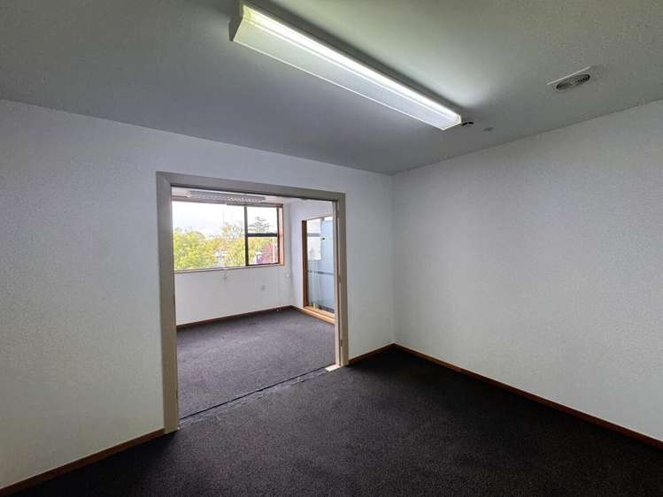 55 Ferry Road City Centre_16