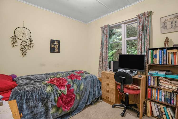 4 Karaka Street Otaki Beach_11