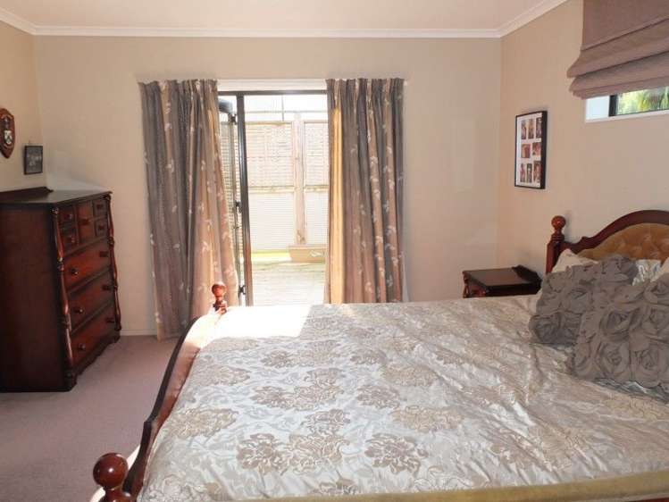 15 Reeve Street Foxton_17