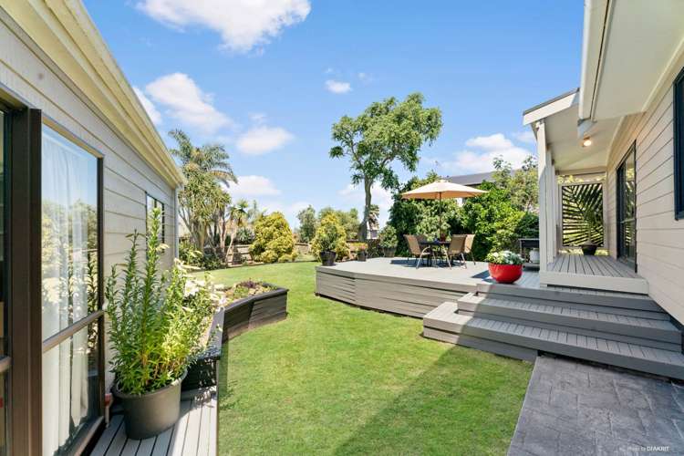 4 Sunningdale Street Wattle Downs_8